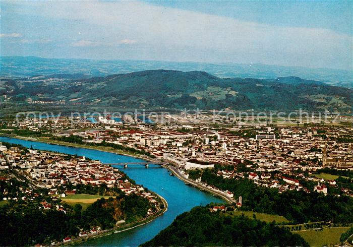 Linz Donau AT Stadtpanorama