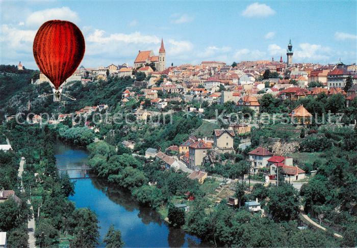 Znojmo Znaim CZ Totalansicht von Suedosten Ballon