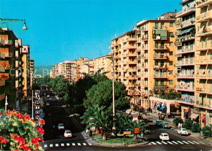 Napoli Neapel IT Viale Cesare Augusto