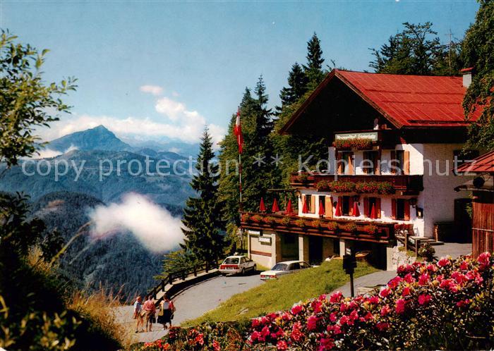 Waidring Tirol AT Alpengasthof Steinplatte mit Kitzbueheler Horn und Hohe Tauern