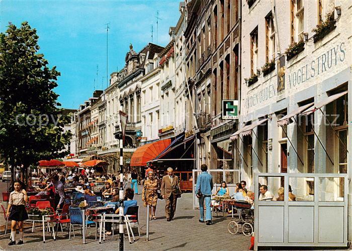Maastricht NL Gezellige terrasjes rondom het Vrijthof