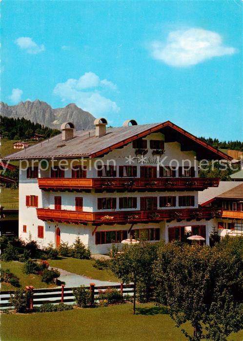 Kitzbuehel Tirol AT Haus Toni Sailer mit Wildem Kaiser