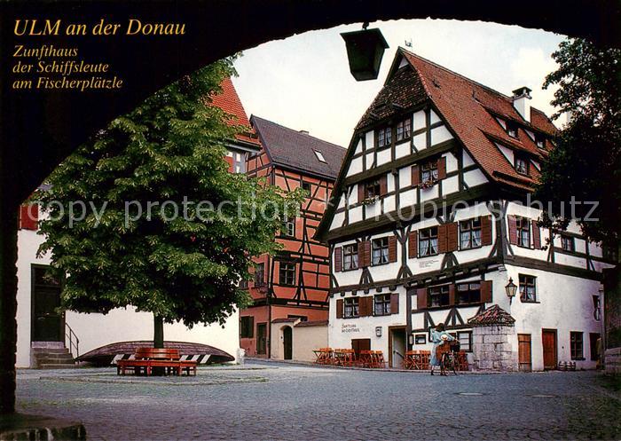 Ulm Donau Zunfthaus der Schiffsleute am Fischerplaetzle Altstadt Fachwerkhaus