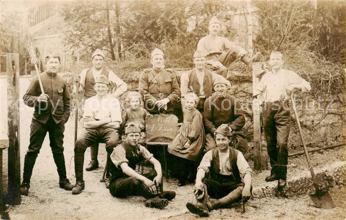 Militaria Schweiz Bewohner gruppen foto