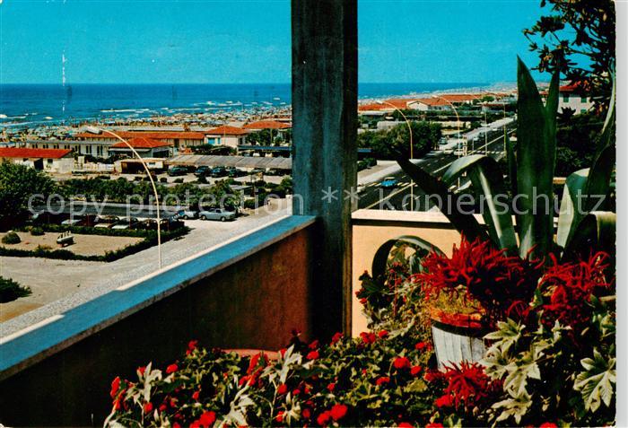 Marina di Pietrasanta IT Lungomare