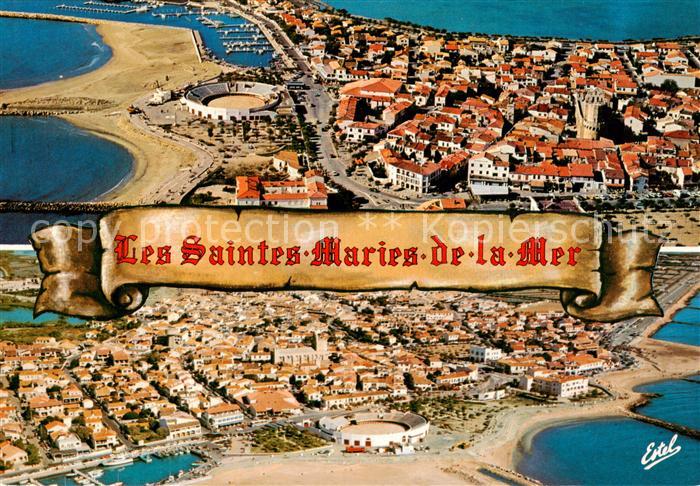 Les Saintes-Maries-de-la-Mer Vues aeriennes la plage les arenes le port et l’egl