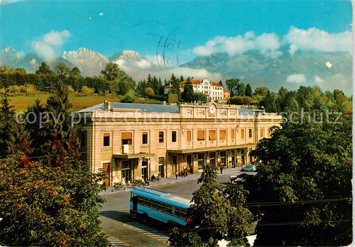 Belluno Veneto IT Stazione Ferroviaria e Villa Morassutti
