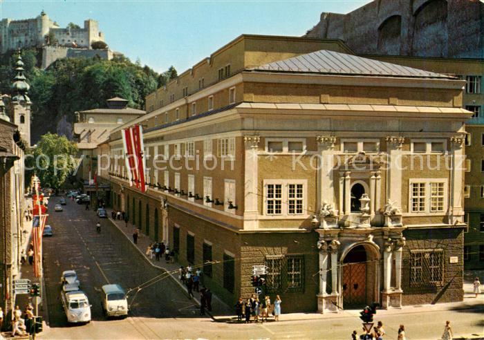 Salzburg  AT Festspielhaus mit Festung