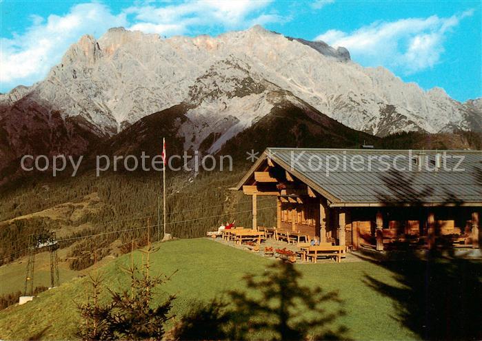Hochmaisalm 1330m Hinterthal AT Jausenstation mit Hochkoenig