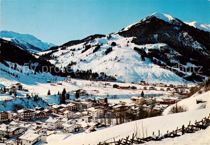 Hinterglemm Saalbach mit Zwoelferkogel