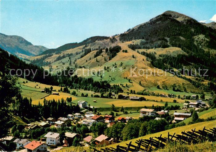 Hinterglemm Saalbach mit Zwoelferkogel