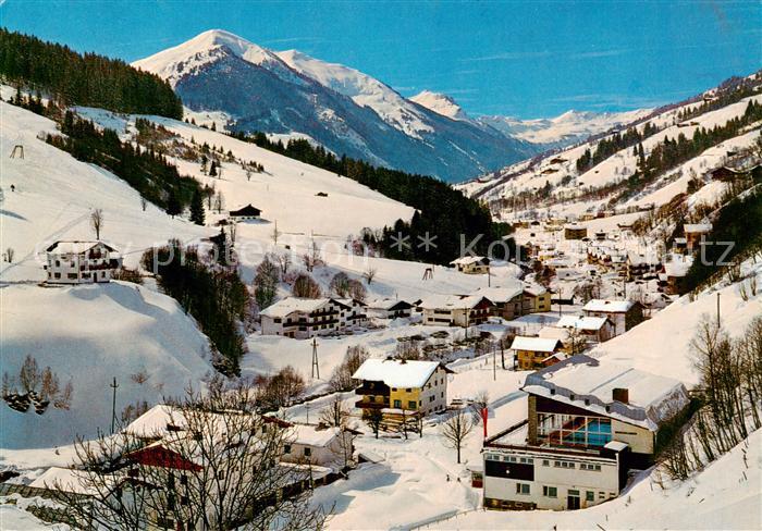 Saalbach -Hinterglemm AT Panorama mit Hallenbad und Zwoelferkogel