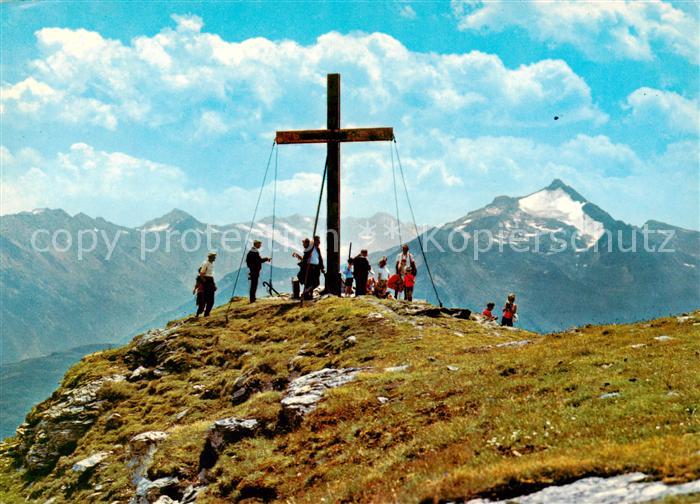 Koenigsleithen Koenigsleiten AT Gipfelkreuz mit Wildkar und Dreiherrenspitze