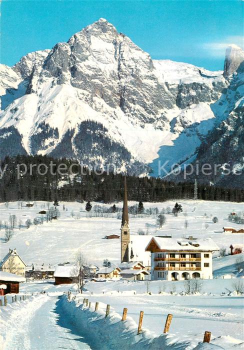 Alm Saalfelden Panorama mit Kirche