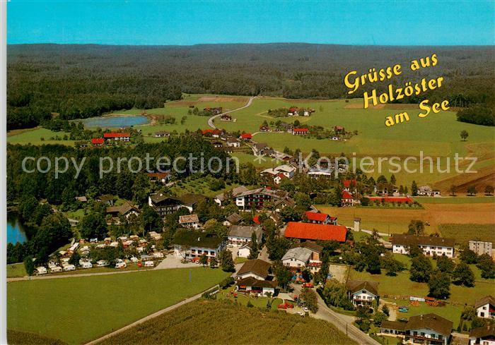 Franking Oberoesterreich an Holzoester See Fliegeraufnahme