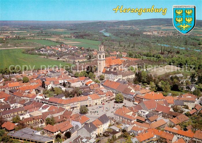 Herzogenburg Fliegeraufnahme mit Augustiner Chorherrenstift