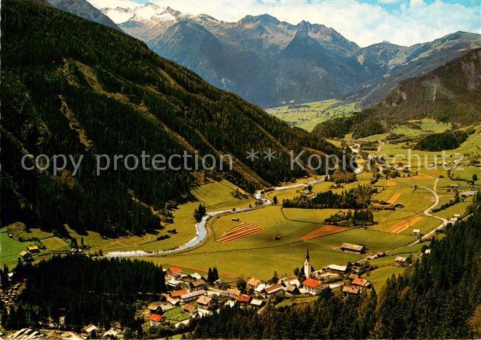 Wald Pinzgau AT Fliegeraufnahme