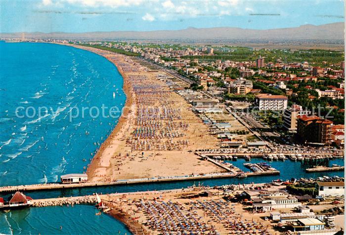 Cervia IT Panorama e porto canale veduta aerea