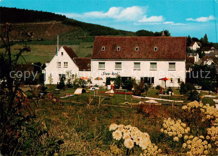 Grevenstein Gasthof Pension Theo Resi Minigolf