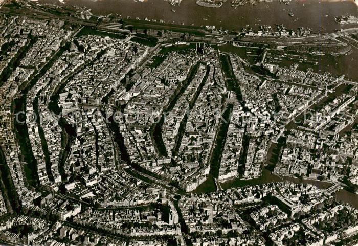 Amsterdam  NL Het Centrum Fliegeraufnahme