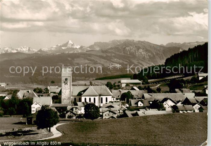 Wiggensbach Ortsansicht mit Kirche Panorama Allgaeuer Alpen