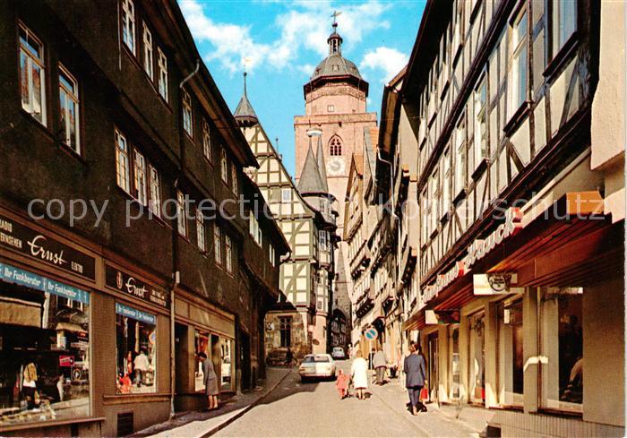 Alsfeld Obere Fuldagasse mit Blick zum Turm Altstadt Fachwerkhaeuser