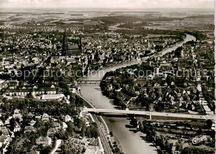 Ulm  Donau Fliegeraufnahme mit Donau und Ringbruecke