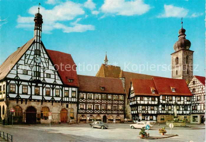 Forchheim Oberfranken Marktplatz mit Rathaus und St Martinskirche
