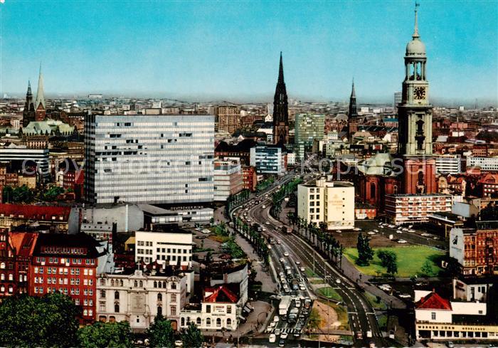HAMBURG  CITY Ost-West-Strasse mit den Tuermen der Stadt Der Michel