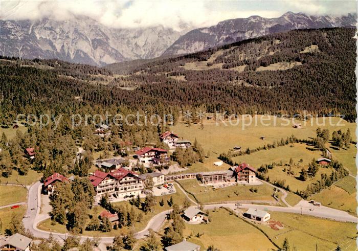 Seefeld Tirol Hotels am Geigenbuehel Alpenpanorama