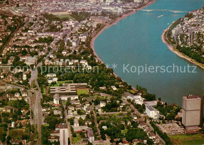 Bonn Rhein Panorama mit Regierungsviertel