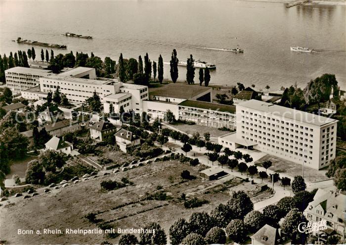 Bonn Rhein Rheinpartie mit Bundeshaus Fliegeraufnahme