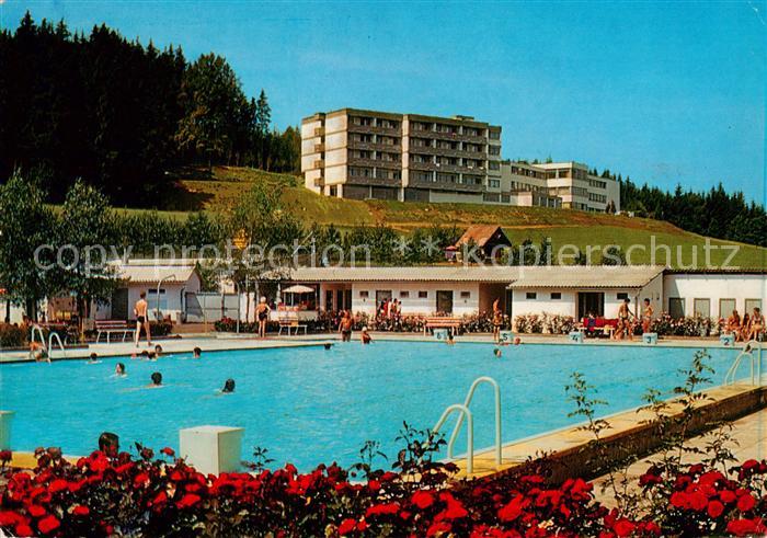 Bad Leonfelden AT Schwimmbad mit Kurhaus