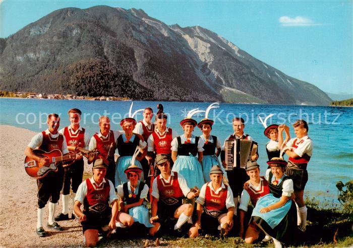 Pertisau Achensee Schuhplattler und Volkstanzgruppe am Achensee
