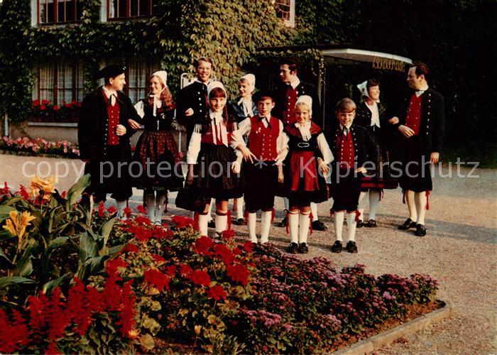 Bad Koenig Odenwald Unter der Dorflinde Hans von der Au Trachtengruppe