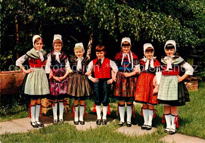 Bad Koenig Odenwald Unter der Dorflinde Hans von der Au Trachtengruppe