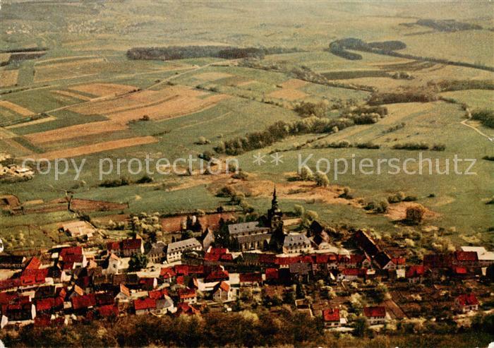 Tholey Theley Blick vom Schaumberg auf Dorf und Abteikirche