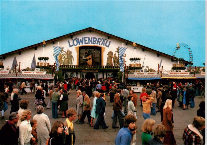 Muenchen Bayern Oktoberfest Loewenbraeu Festzelt auf der Wies n