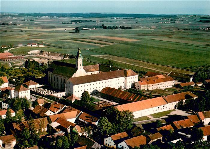 Osterhofen Niederbayern Englisches Institut Kirche Kloster