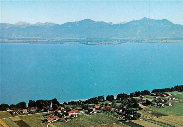 Gollenshausen Chiemsee Blick auf Hochgern Hochfelln und Sonntagshorn Fliegeraufn