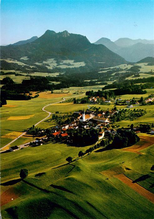 Samerberg Fliegeraufnahme mit Toerwang und Weickersing vor dem Heuberg