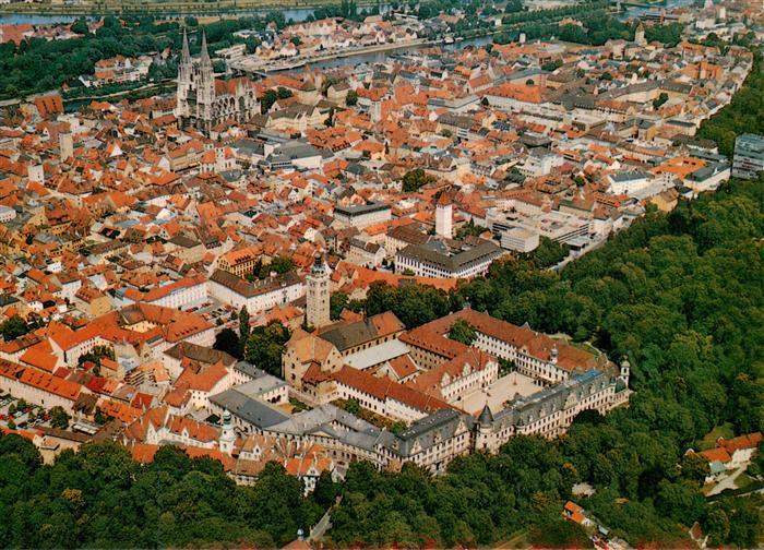 REGENSBURG Bayern Fliegeraufnahme mit Schloss des Fuersten von Thurn und Taxis u