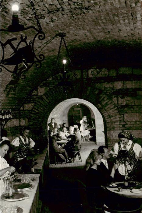 Budapest HU Citadella borozó Weinstube der Zitadelle