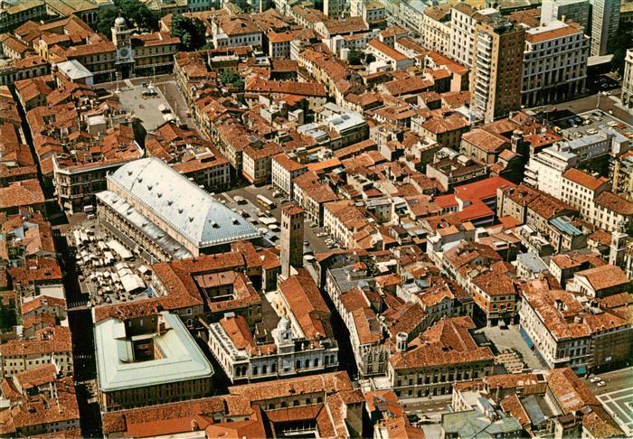 Padova IT Palazzo della Ragione dall aereo