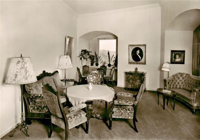 Schoenberg Bensheim Schloss Schoenberg Aufenthaltsraum