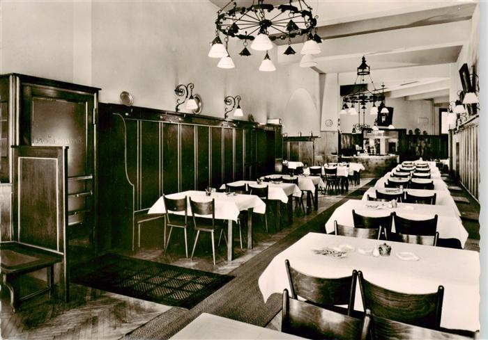 HANNOVER  CITY Muenchner Braeustueberl Hotel Muenchner Hof Gastraum