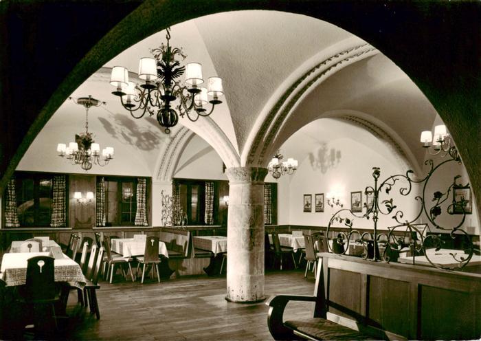 GARMISCH-PARTENKIRCHEN Bayern Gaststaette Alpspitze Gastraum