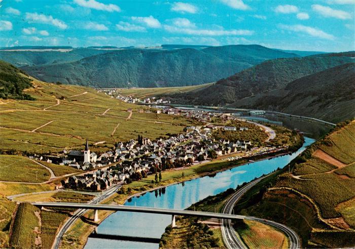 Bruttig Mosel Fliegeraufnahme Moselschleife