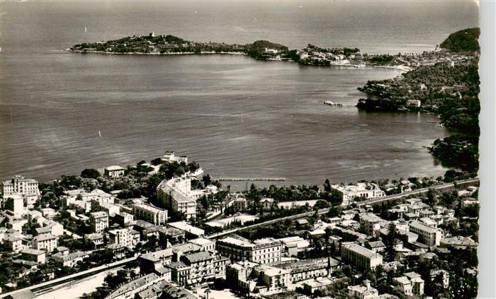 Beaulieu -sur-Mer 06 Alpes-Maritimes La ville La baie des Fourmis et le cap Ferr