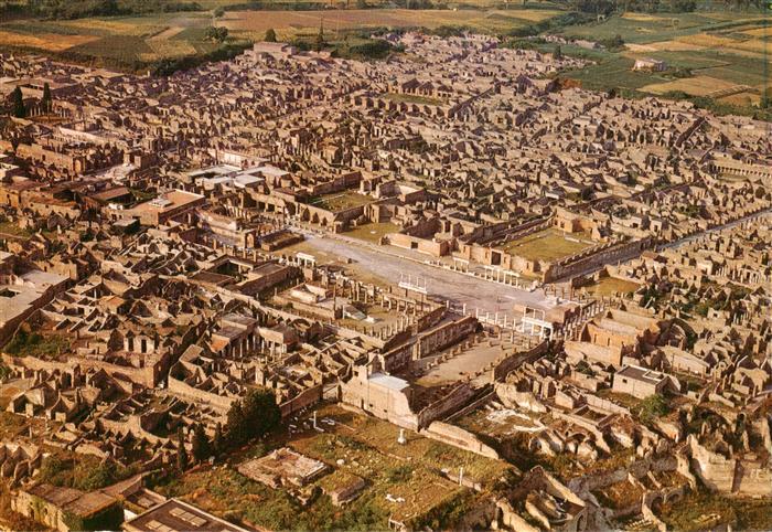 Pompei IT Veduta aerea degli scavi